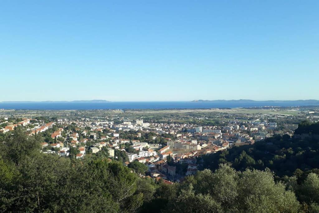 T2 Clim Parking, Entre Nature Et Plage Hyères Zewnętrze zdjęcie