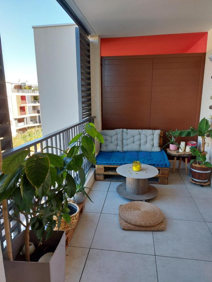 T2 Clim Parking, Entre Nature Et Plage Hyères Zewnętrze zdjęcie